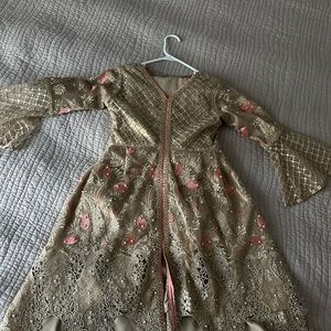 Pakistani Indian embroidered outfit